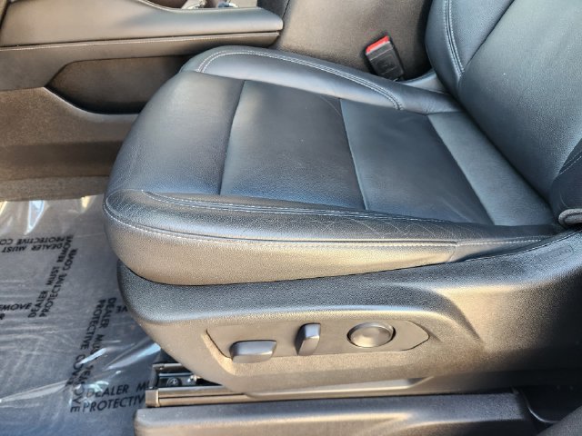 Used 2021 Chevrolet Tahoe LT w/ LT Signature Package RWD image 25