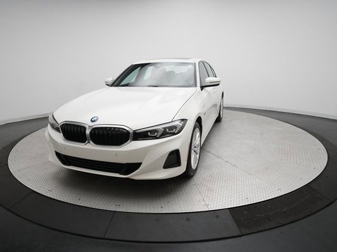Used 2023 BMW 330e xDrive w/ Driving Assistance Package image 33