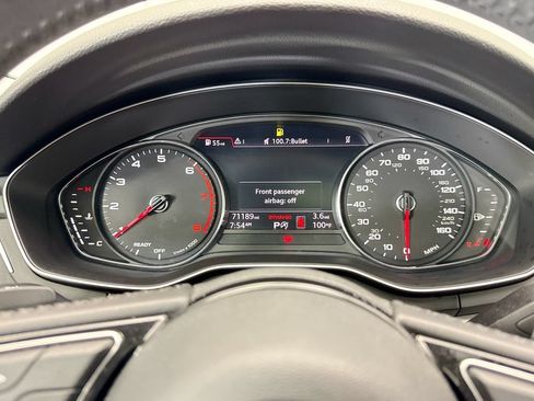 Used 2018 Audi A4 2.0T Premium AWD/4WD image 32