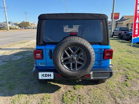 Certified 2024 Jeep Wrangler Unlimited Sport AWD/4WD image 6