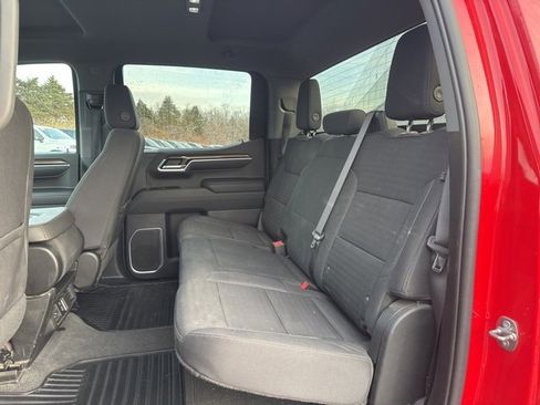 Used 2022 Chevrolet Silverado 1500 LT image 16