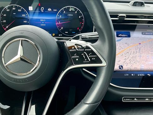 Certified 2025 Mercedes-Benz E 350 4MATIC Sedan image 25