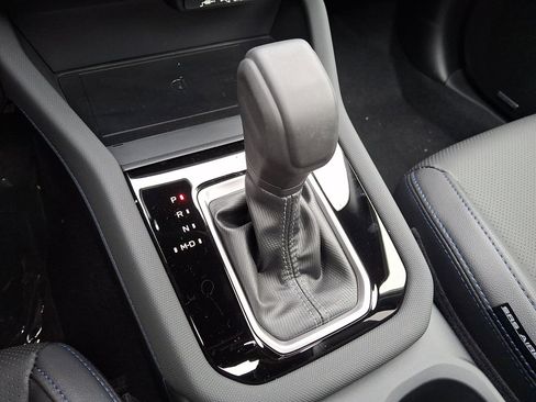 New 2025 Subaru Forester Limited image 11