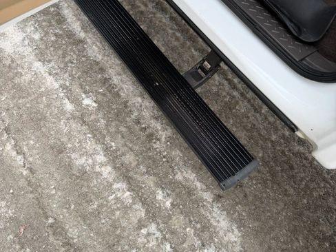 Used 2011 Ford F150 Lariat w/ Lariat Plus Pkg image 11