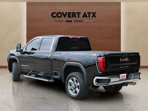 Used 2025 GMC Sierra 2500 SLT w/ SLT Premium Package AWD/4WD image 3