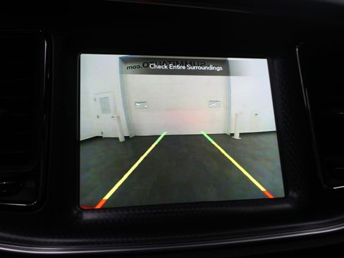 Used 2018 Dodge Challenger SRT Hellcat RWD image 17