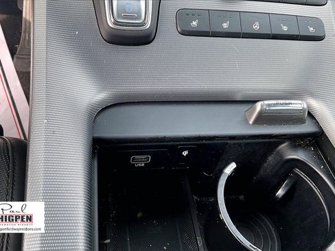 Used 2024 Hyundai Palisade Calligraphy image 31