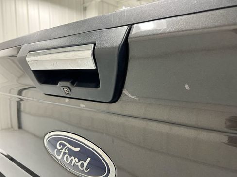 Used 2015 Ford F150 XLT w/ Equipment Group 302A Luxury AWD/4WD image 29