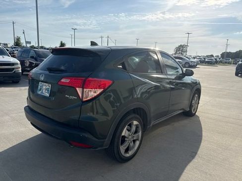 Used 2016 Honda HR-V LX image 5