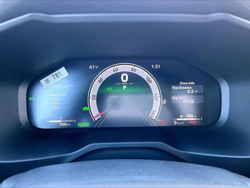 Used 2025 Toyota RAV4 XSE image 28