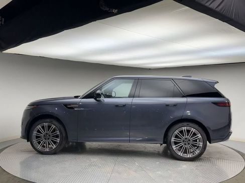 Certified 2025 Land Rover Range Rover Sport Autobiography image 5