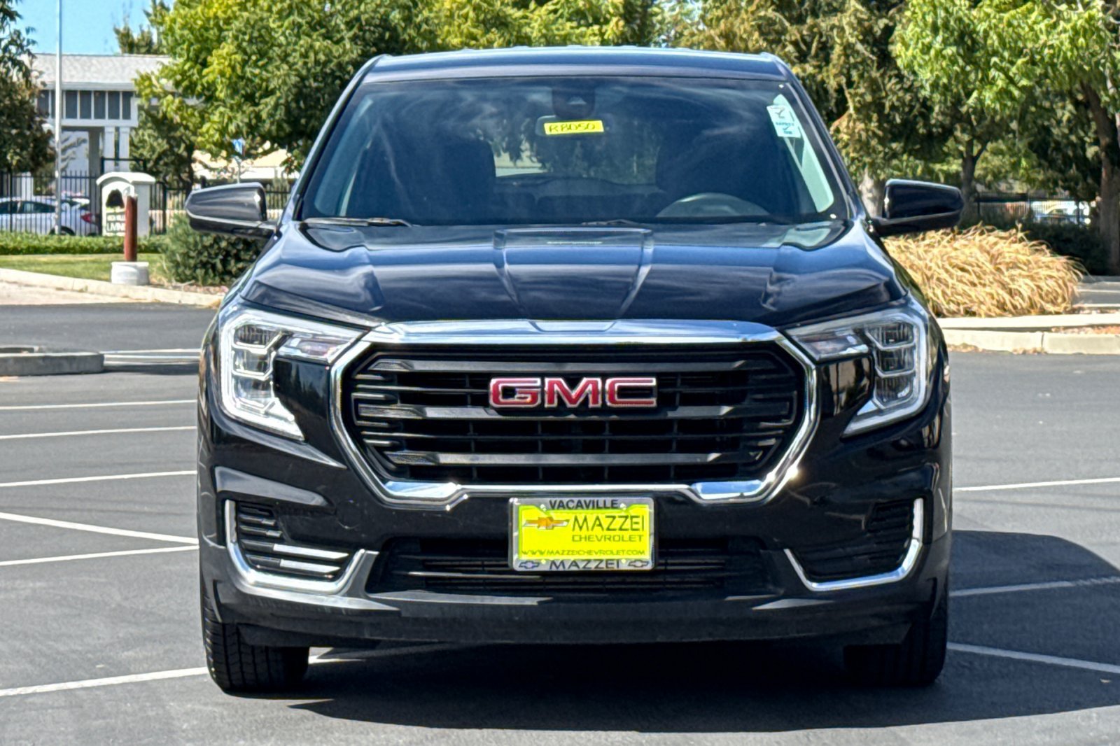 Used 2024 GMC Terrain SLE AWD/4WD image 6