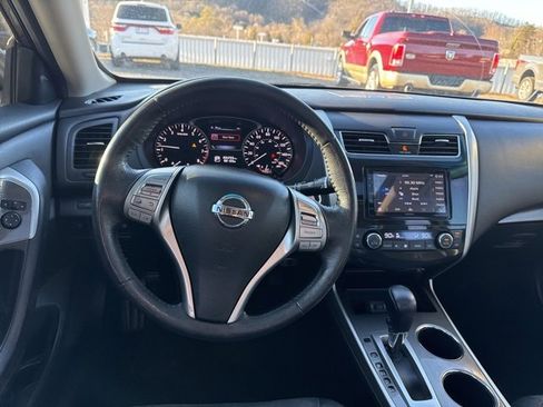 Used 2014 Nissan Altima 2.5 SL w/ Technology Package image 14