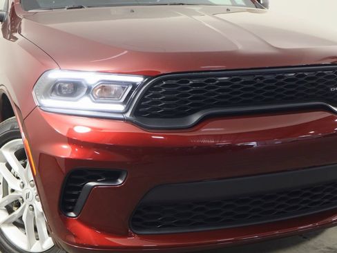 Used 2025 Dodge Durango GT AWD/4WD image 46