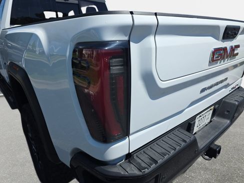 Used 2026 GMC Sierra 2500 AT4X AWD/4WD image 31