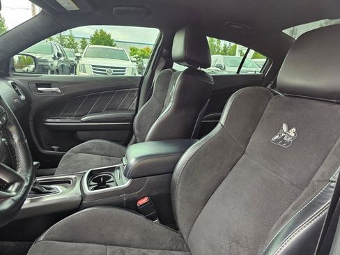 Used 2023 Dodge Charger Scat Pack RWD image 25