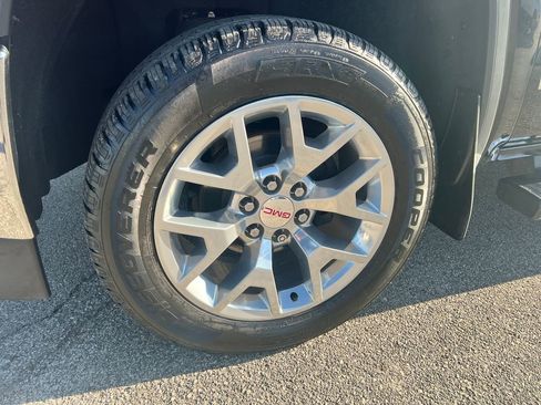 Used 2018 GMC Sierra 1500 SLT image 14