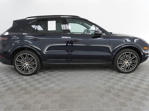Certified 2023 Porsche Cayenne S image 8