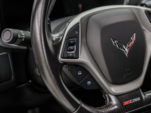 Used 2017 Chevrolet Corvette Z06 image 19