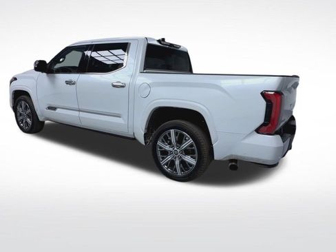 Used 2023 Toyota Tundra Capstone AWD/4WD image 20