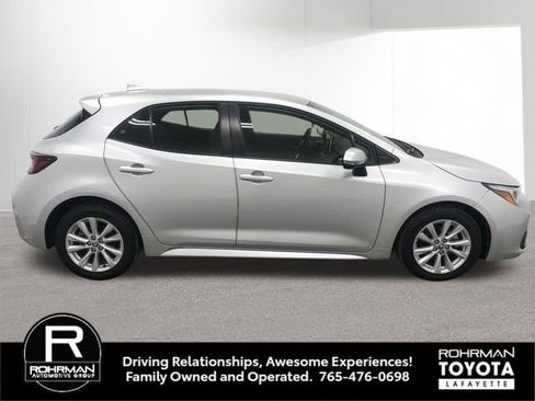 Used 2023 Toyota Corolla SE FWD image 8