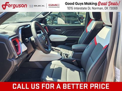 New 2026 GMC Canyon AT4X w/ LPO, Black Badging Package AWD/4WD image 17