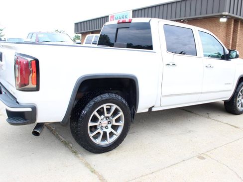 Used 2016 GMC Sierra 1500 Denali w/ Enhanced Driver Alert Package image 8