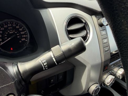 Used 2019 Toyota Tundra SR5 w/ SR5 Upgrade Package image 40