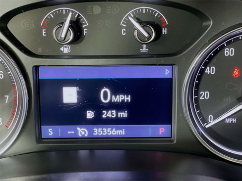 Used 2021 Buick Enclave Essence w/ Sound and Sites Package image 16