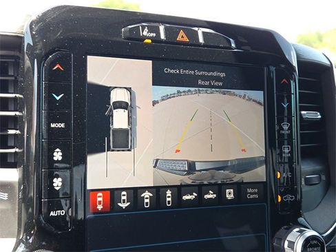 Used 2024 RAM 2500 Limited image 21