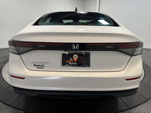 Certified 2025 Honda Accord SE image 12