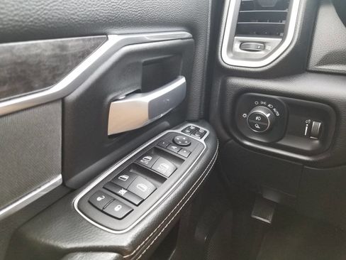 Certified 2024 RAM 2500 Big Horn w/ Safety Group image 31