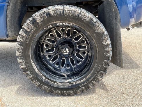 Used 2022 Ford F450 Platinum w/ FX4 Off-Road Package AWD/4WD image 37