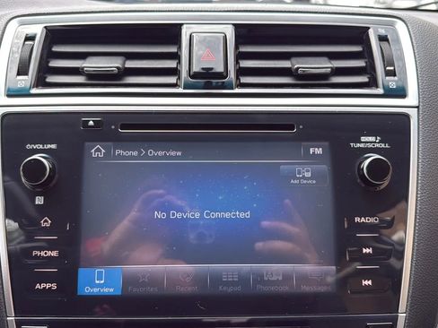 Used 2018 Subaru Outback 2.5i Premium image 18