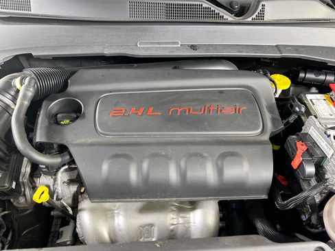 Used 2022 Jeep Compass Limited AWD/4WD image 28