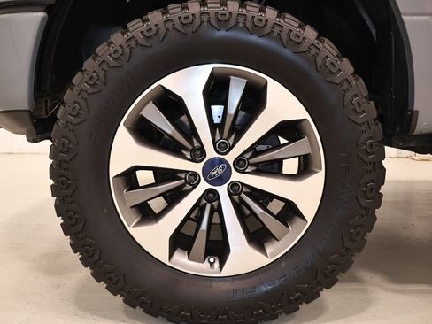 Used 2019 Ford F150 XL w/ Equipment Group 101A Mid AWD/4WD image 37