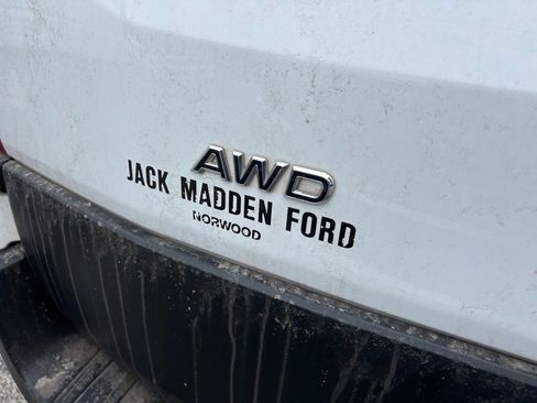 Used 2020 Ford Transit 150 XL image 6