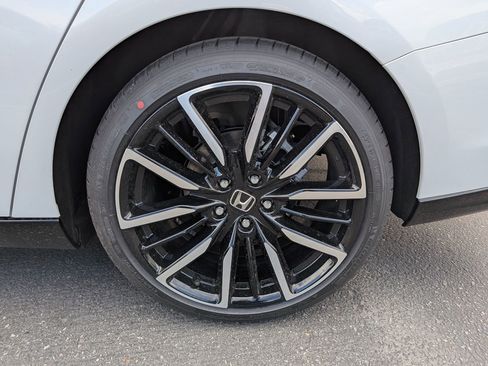 New 2026 Honda Accord Touring image 18