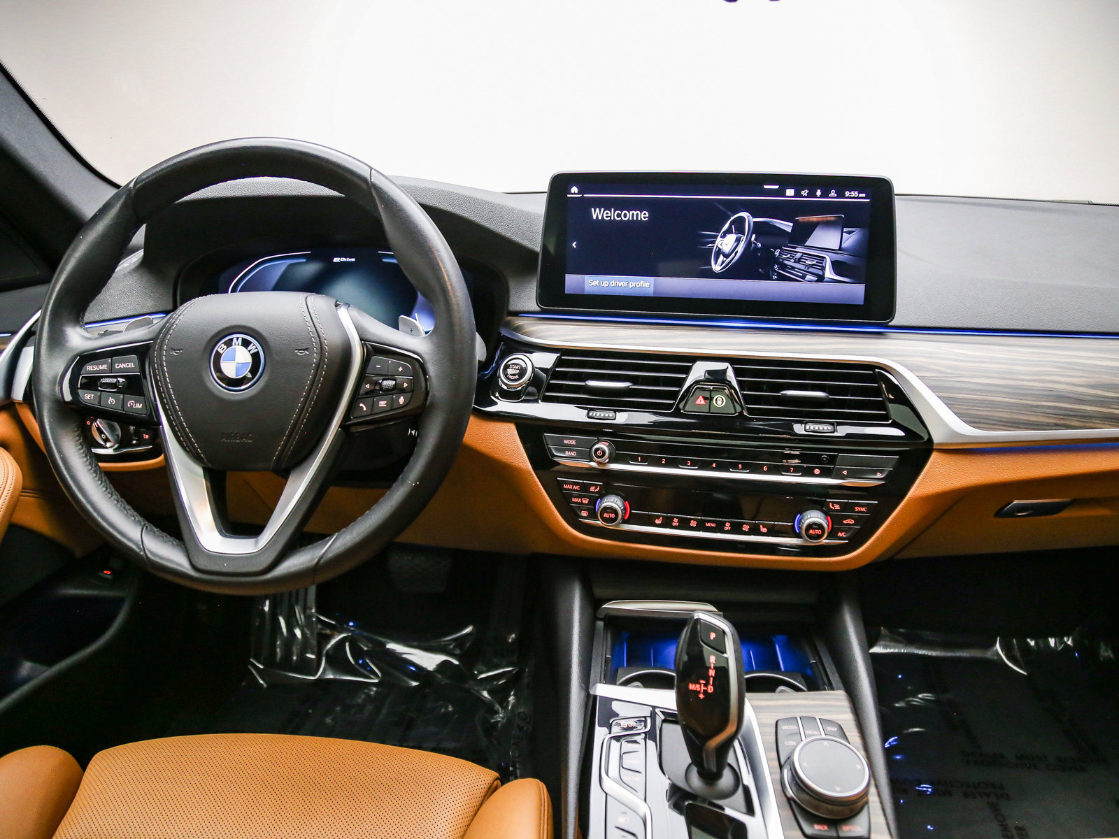 Certified 2023 BMW 530e w/ Convenience Package RWD image 13