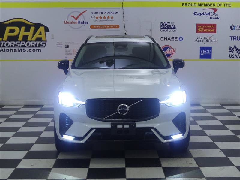 Used 2024 Volvo XC60 B5 Plus w/ Protection Package Premier AWD/4WD image 2