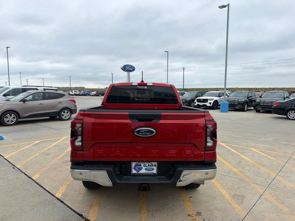 Used 2024 Ford Ranger Lariat w/ FX4 Off-Road Package AWD/4WD image 6