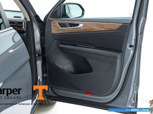 Used 2025 Volkswagen Atlas SE image 72