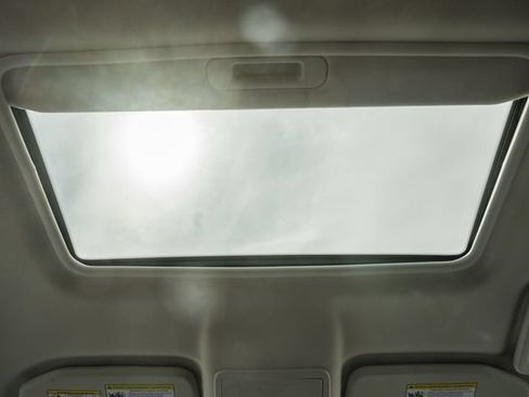 Used 2021 Ford EcoSport SE FWD image 33