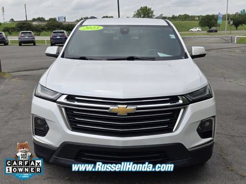 Used 2023 Chevrolet Traverse LT FWD image 15