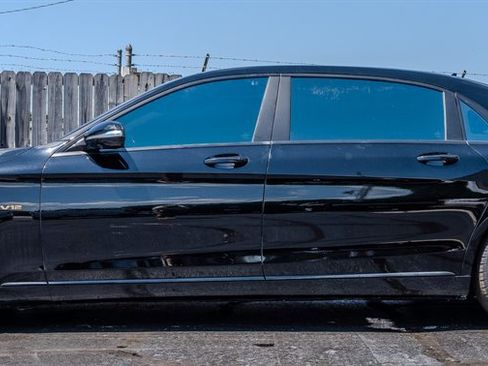 Used 2016 Mercedes-Benz Maybach S 600 image 2