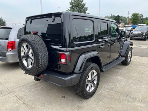 Used 2021 Jeep Wrangler Unlimited Sahara w/ Uconnect 4C Nav & Sound Group AWD/4WD image 6