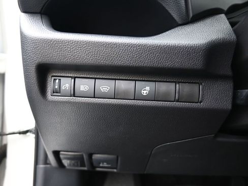 Used 2025 Toyota RAV4 XLE image 29