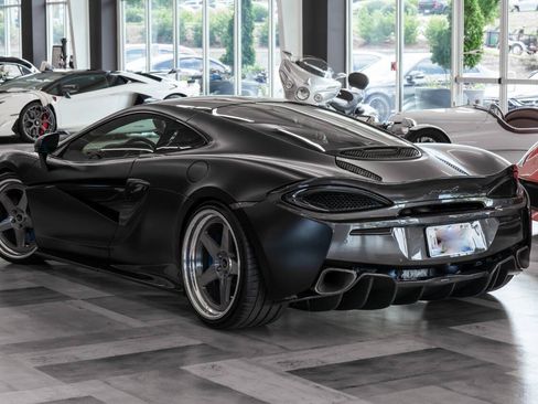 Used 2017 McLaren 570S RWD image 15