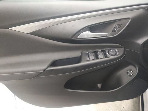 New 2026 Buick Envista Avenir FWD image 26