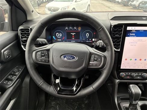 New 2025 Ford Ranger Lariat w/ FX4 Off-Road Package image 21